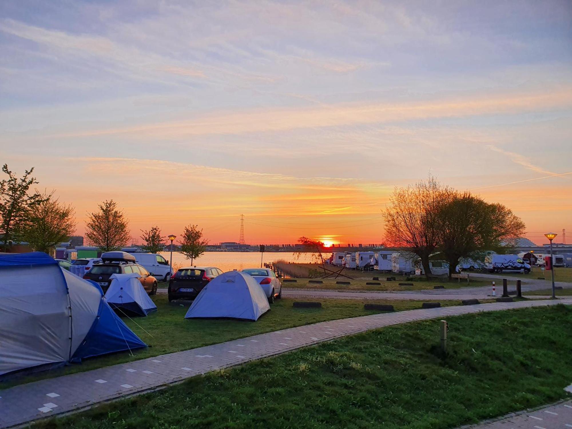 Готель Camping Zeeburg Амстердам Екстер'єр фото